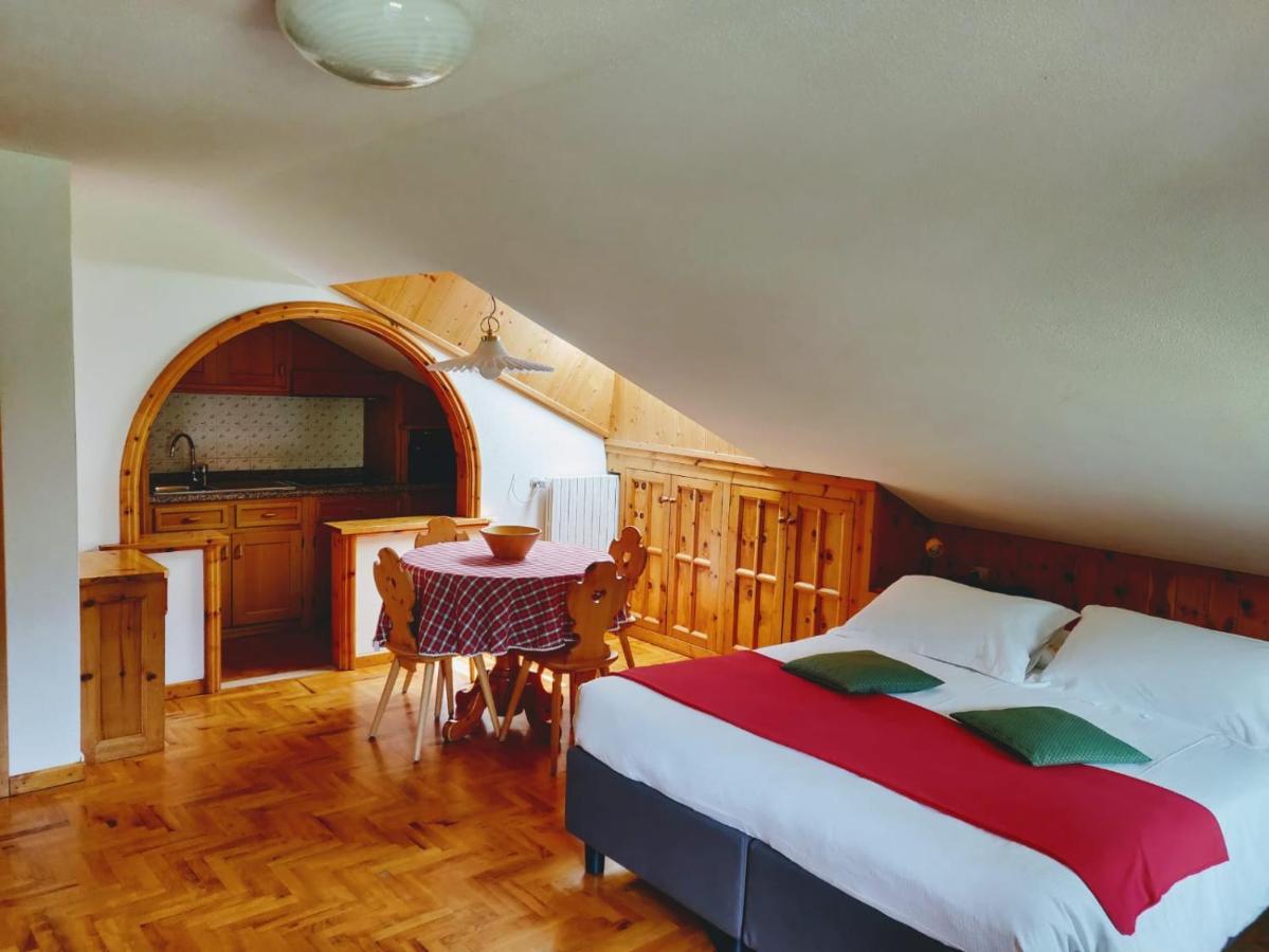 Meuble Cima Bianca Garni Hotel Bormio Exterior photo