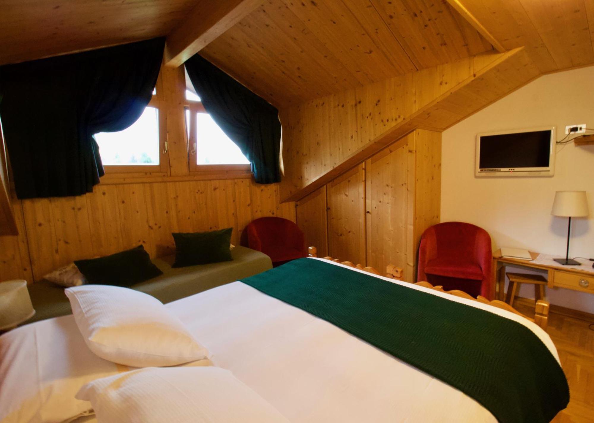 Meuble Cima Bianca Garni Hotel Bormio Exterior photo