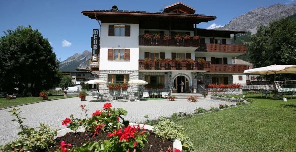 Meuble Cima Bianca Garni Hotel Bormio Exterior photo