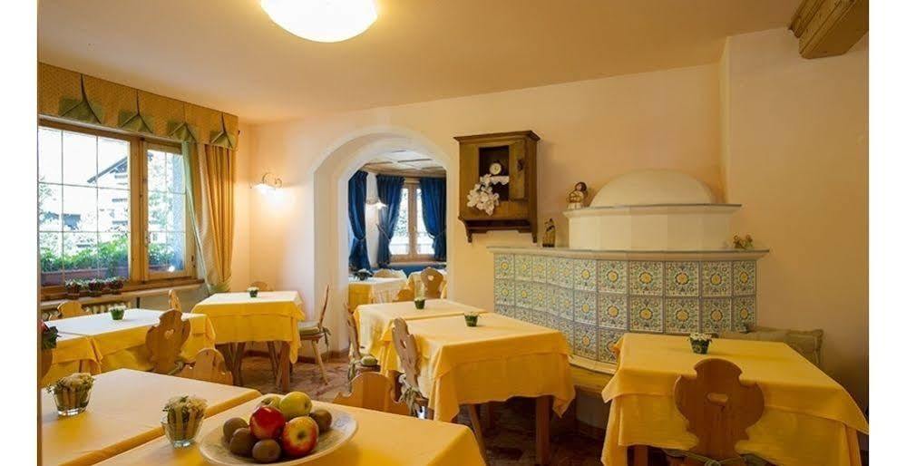 Meuble Cima Bianca Garni Hotel Bormio Exterior photo